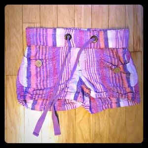 🦄 Adorable hippie short shorts!